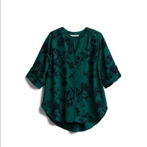 41 Hawthorne Karie 1X High Low Green Black Top